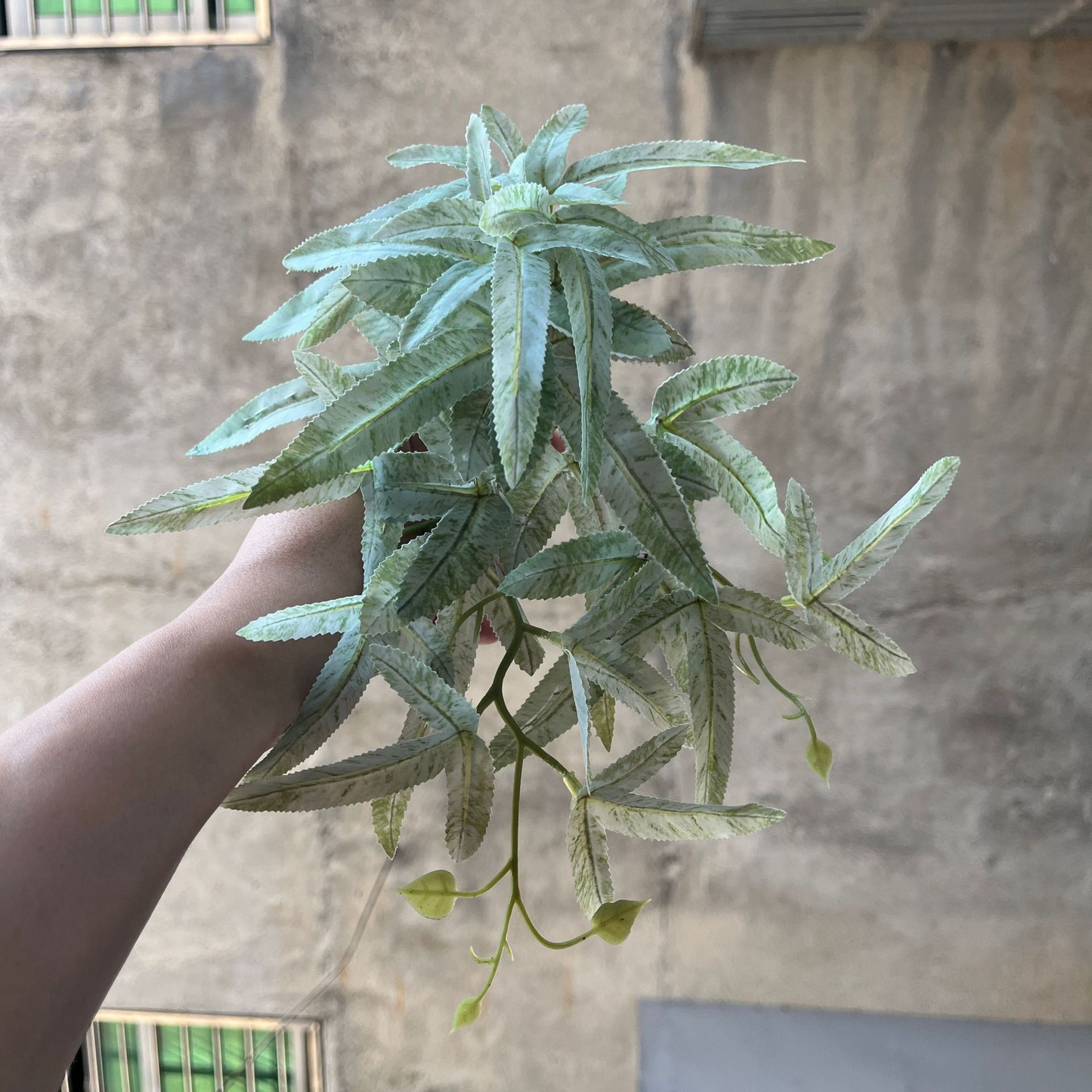 Artificial Hanging Greenery – Natural-Looking Indoor and Outdoor Decoration Plant