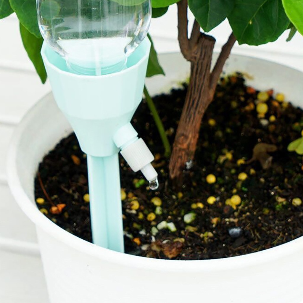 Self-Watering Plant System – Automatic Drip Irrigator with Bottle Attachment for Easy Care