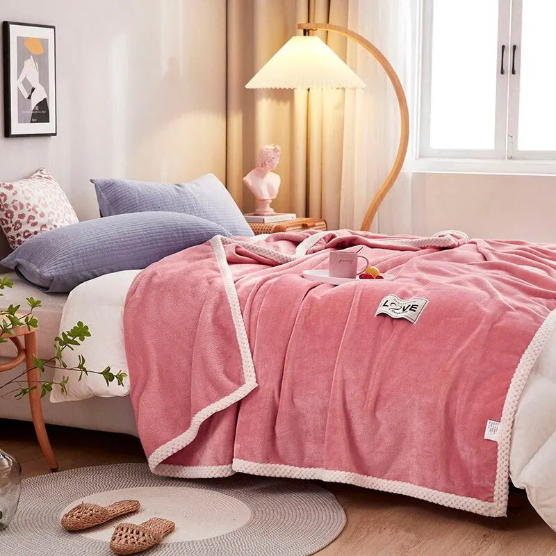Soft Flannel Fleece Blanket – Cozy Pink Throw