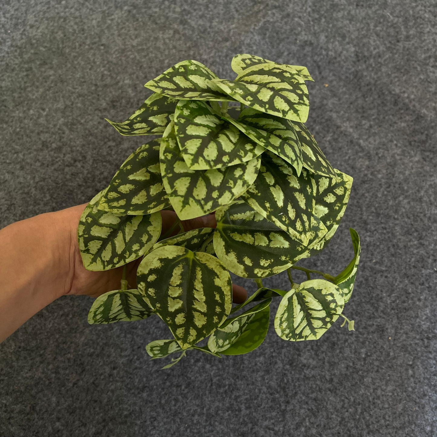 Artificial Hanging Greenery – Natural-Looking Indoor and Outdoor Decoration Plant