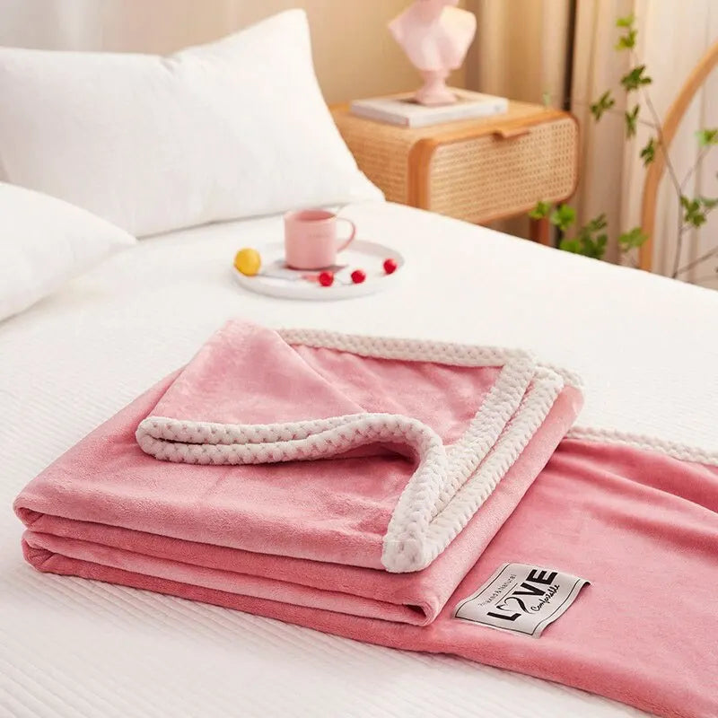 Soft Flannel Fleece Blanket – Cozy Pink Throw