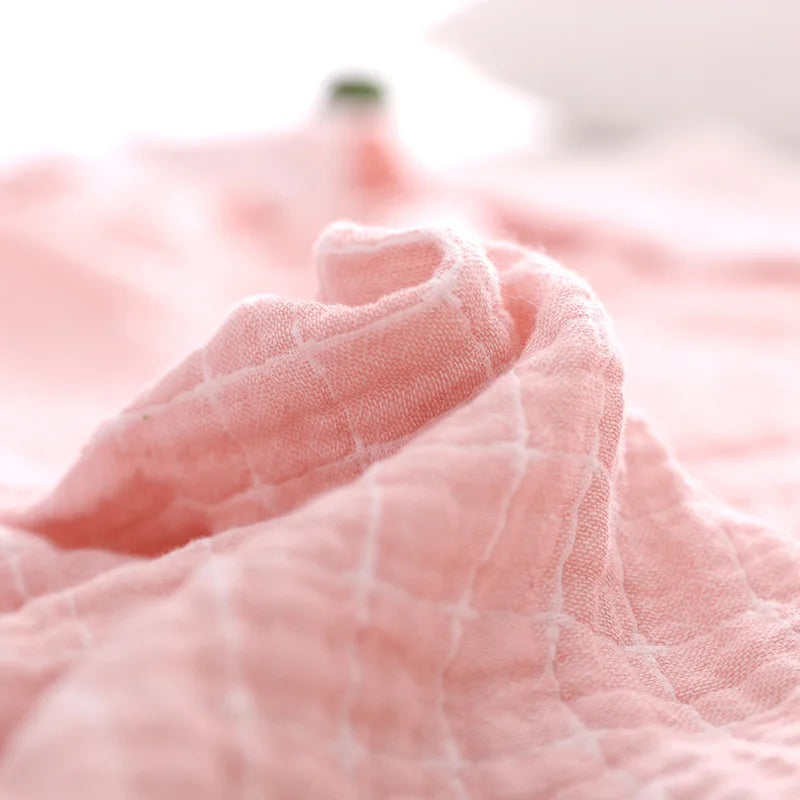 Cozy Cotton Checkered Blanket - Soft And Comfortable For Everyday Use