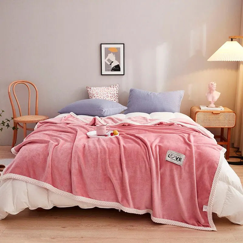 Soft Flannel Fleece Blanket – Cozy Pink Throw