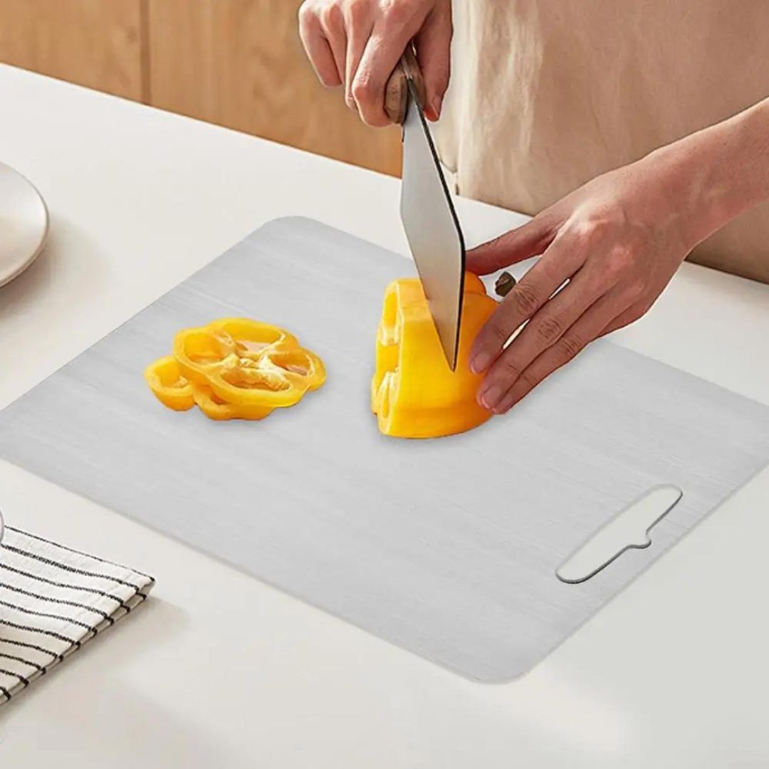 TitanBoard – Premium German 304 Stainless Cutting Surface