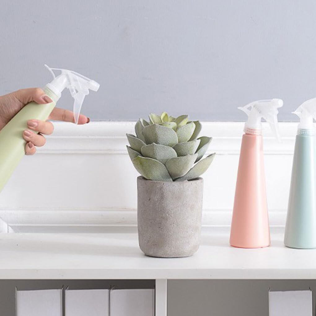 Precision Plant Mister – Stylish Watering Spray Bottle for Accurate Plant Care