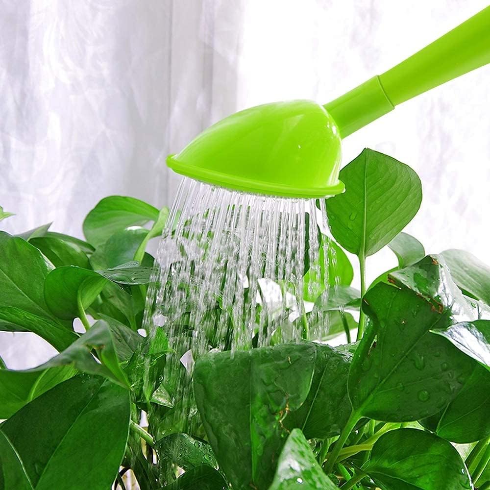 Easy-Grip Garden Watering Can – Ergonomic Spout Design for Effortless Pouring
