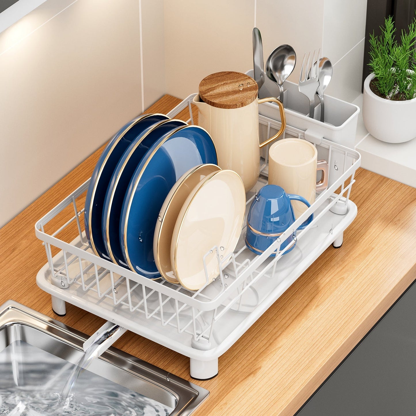 Efficient Dish Dryer With Drainage