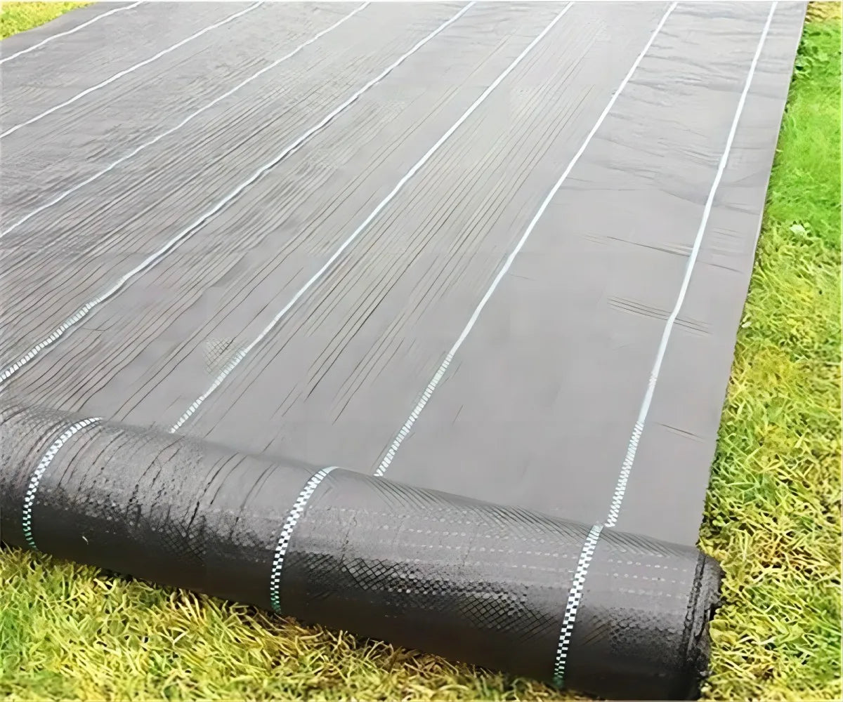 Garden Weed Control Fleece Roll - Durable and Breathable Fabric for Plant Protection