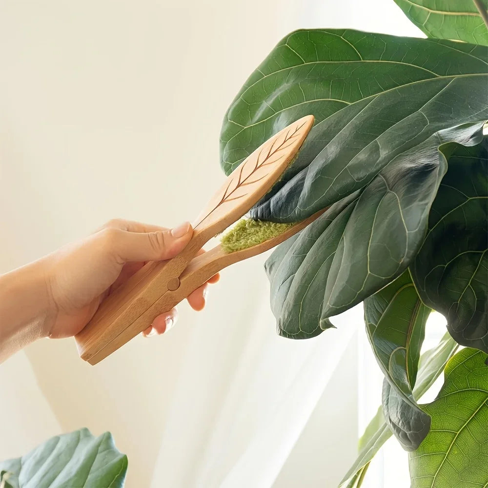 Wooden Leaf Care Tongs – Gentle Plant Cleaning Tool for Healthy Leaves