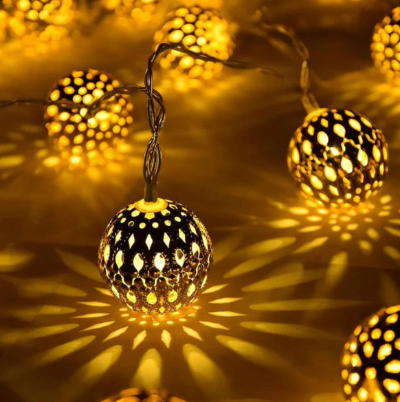 Solar-Powered Oriental Fairy String Lights