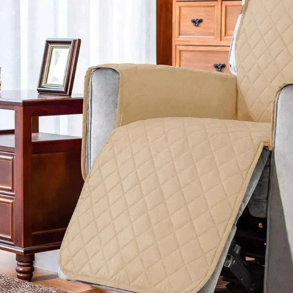 Stretchable Quilted Recliner Cover