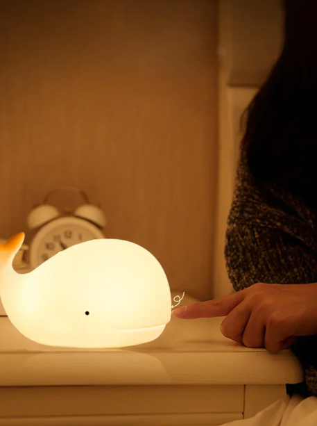Enchanting Color-Changing Whale Lamp
