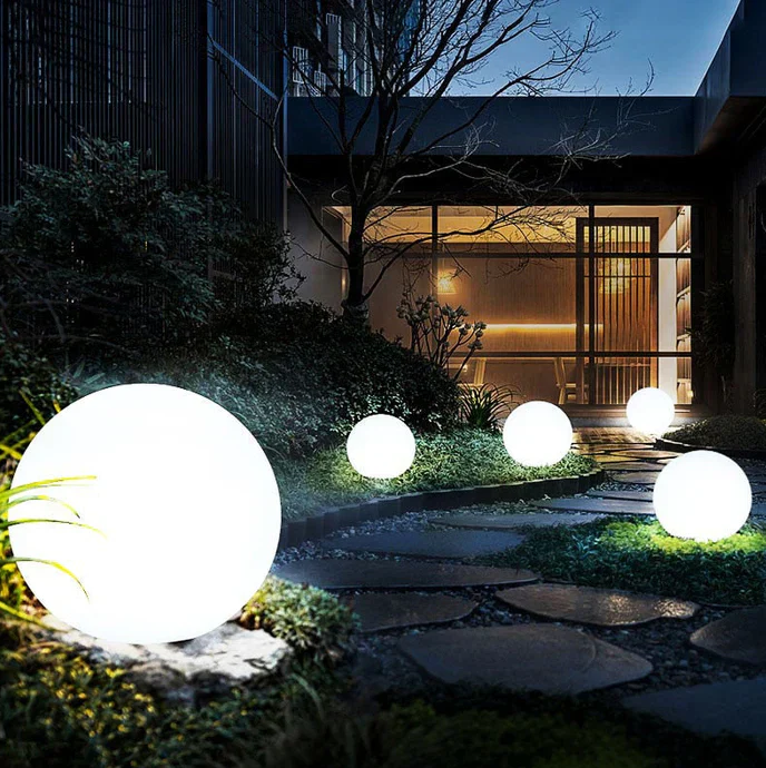 Luminous Sphere Outdoor Lamp