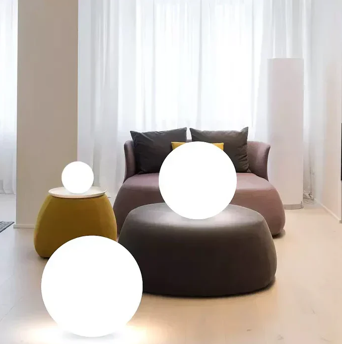 Luminous Sphere Outdoor Lamp