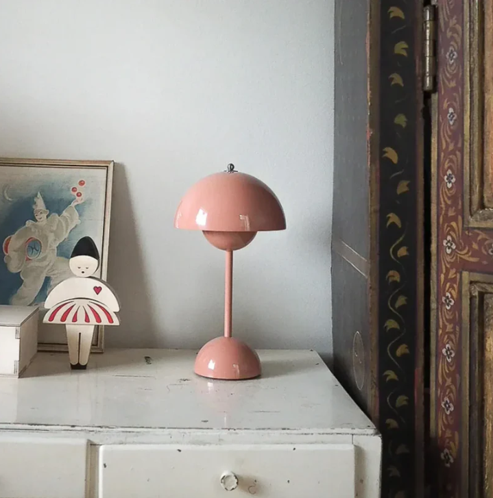 Modern Elegant Touch Desk Lamp
