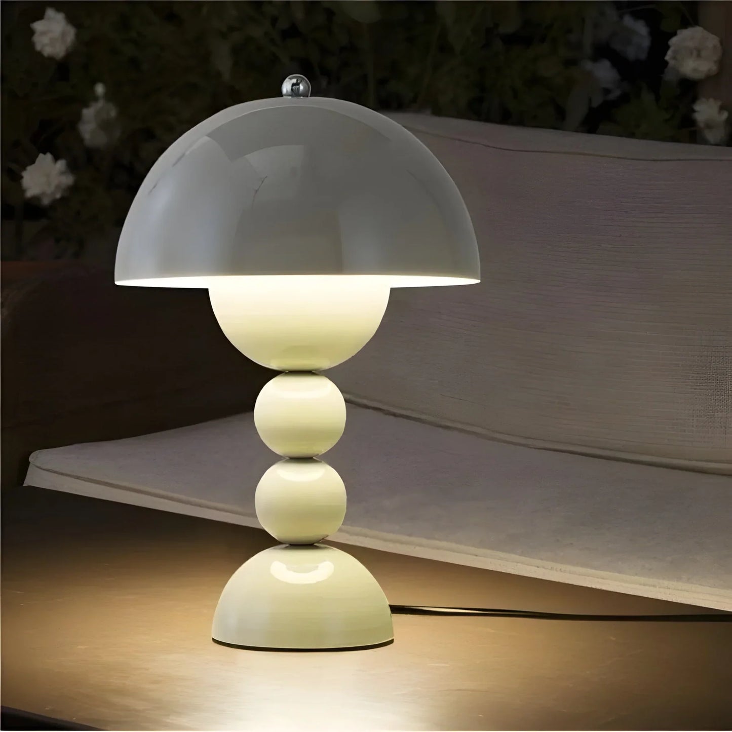 Modern Geometric Table Lamp - Stylish Scandinavian Design with Colorful Base