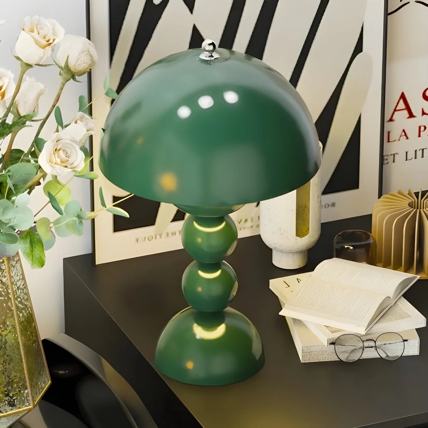 Modern Geometric Table Lamp - Stylish Scandinavian Design with Colorful Base