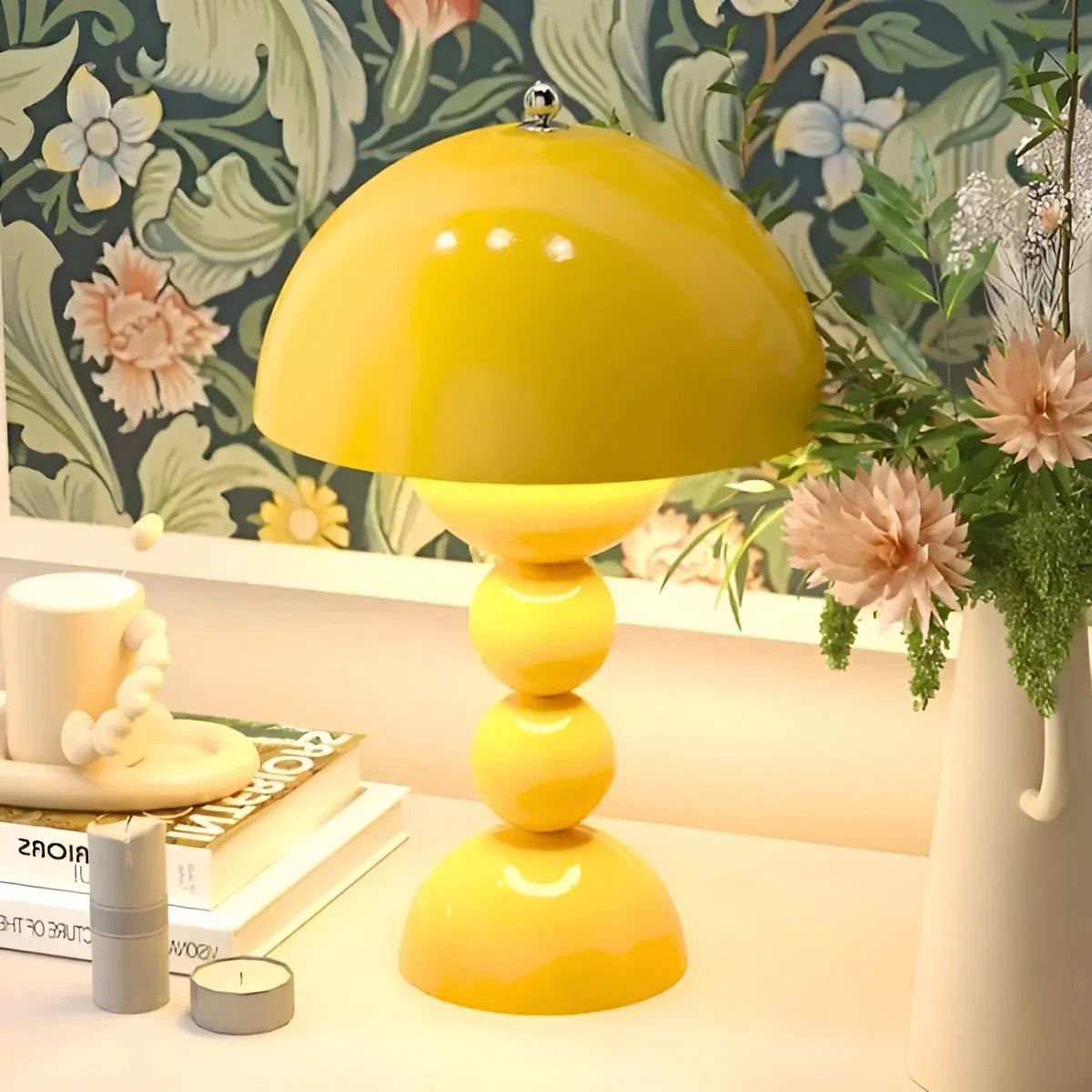 Modern Geometric Table Lamp - Stylish Scandinavian Design with Colorful Base