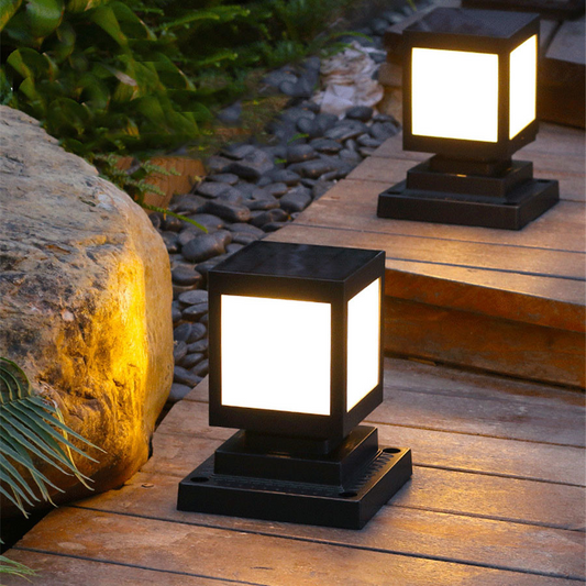 Solar LED Square Garden Lantern – Decorative Outdoor Lighting for Pathways and Patios