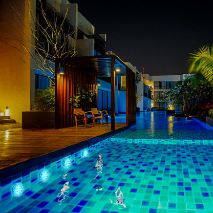 Remote-Controlled Underwater LED Light – RGB Multicolor Pool and Pond Lighting for Bathrooms