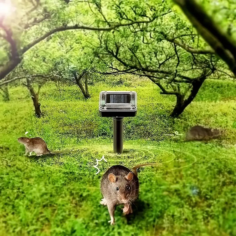 Solar-Powered Ultrasonic Pest Repeller – Effective Snake & Rodent Deterrent for Gardens