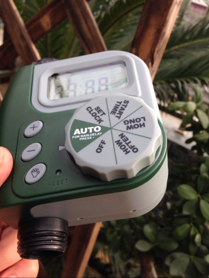 Automatic Garden Watering Timer – Digital Tap Controller with LCD Display