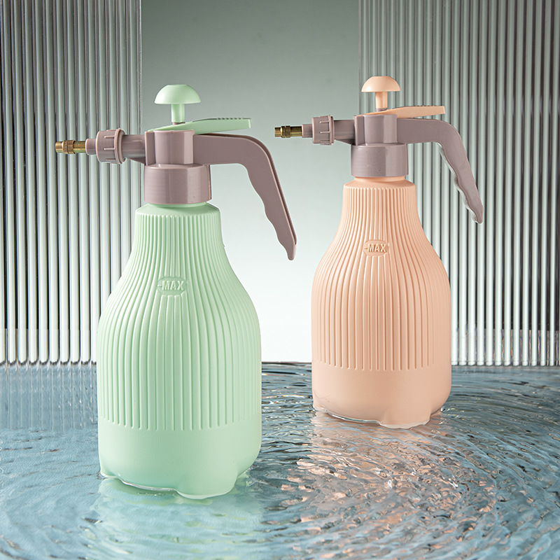 Nordic Pressure Spray Bottle - Efficient Plant Watering with Pump Action