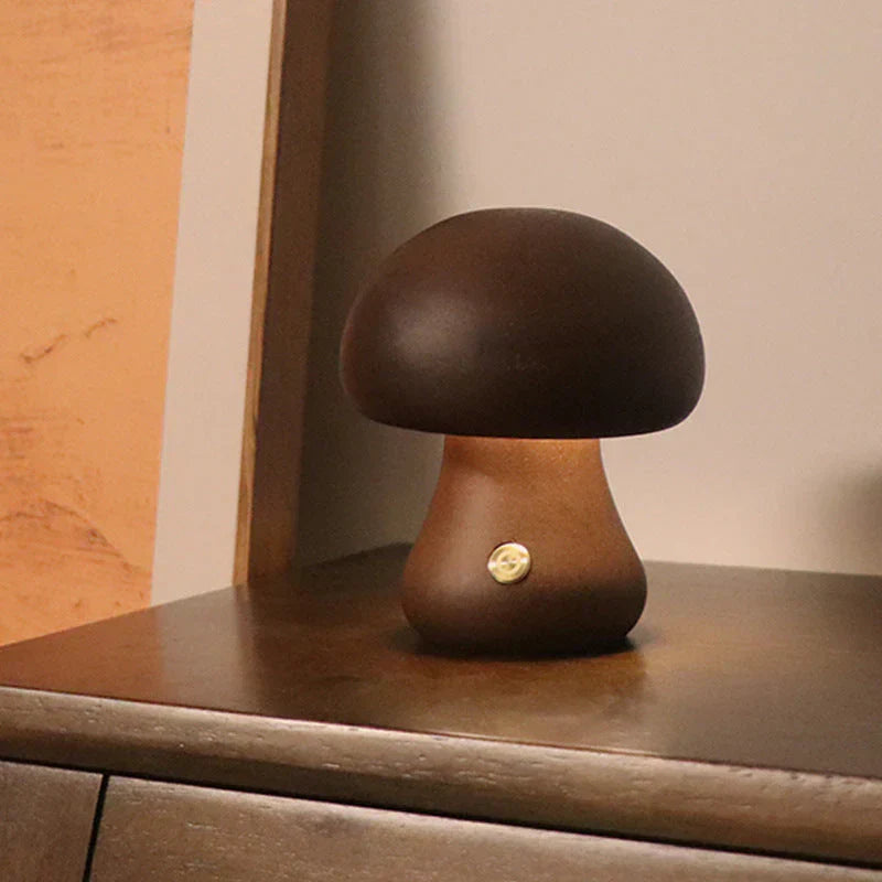 Natural Wooden Mushroom LED Night Light – Charming Lamp for a Cozy and Inviting Ambience