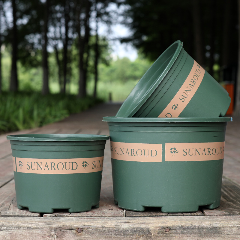 Durable Plastic Flower Pot – Weather-Resistant Planter for Garden & Balcony