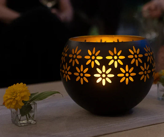 Floral LED Table Lamp - Elegant Decorative Candle Light For Stylish Home Decor