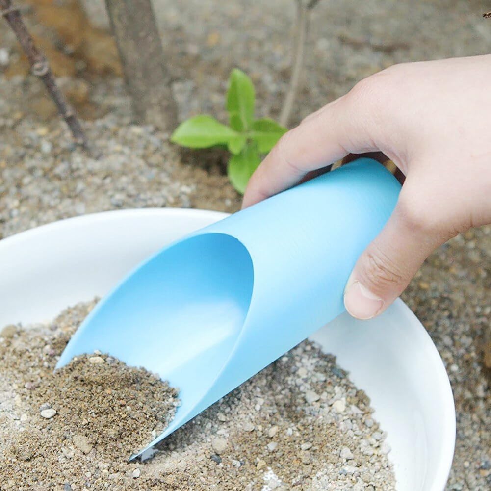 Plastic Garden Trowel – Essential Tool For Planting And Soil Fertilizing