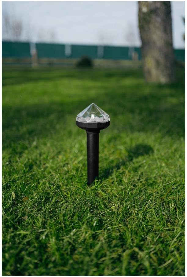 Solar-Powered Animal Repeller – Eco-Friendly Device for Garden & Yard Rodent Control