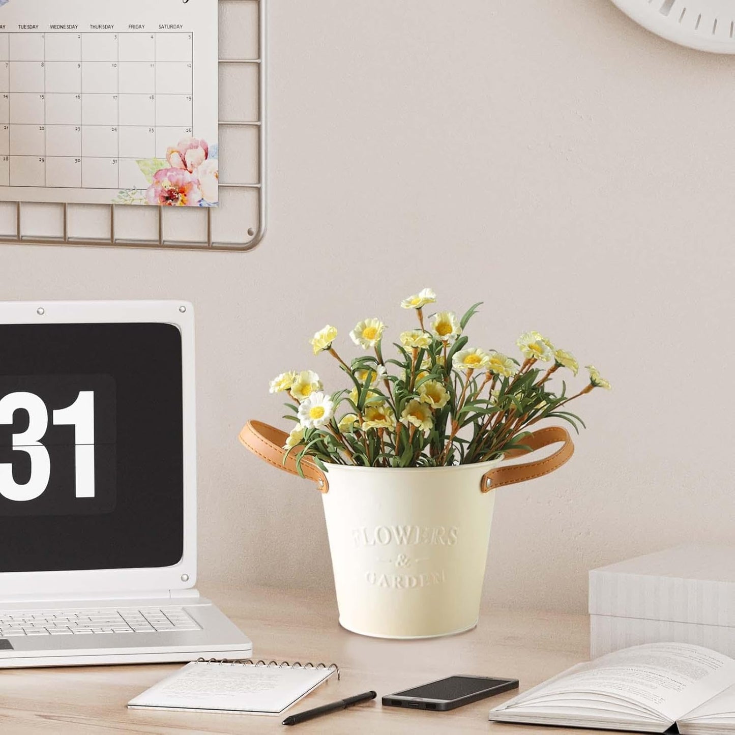 Stylish Plant Pots with Leather Handles – Decorative Flower Pots for Home and Garden Decor