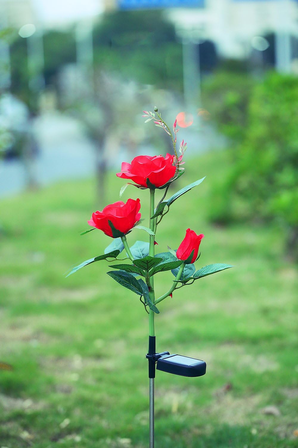 Solar-Powered Garden Rose Lights – Decorative Outdoor Lighting with Solar Panel