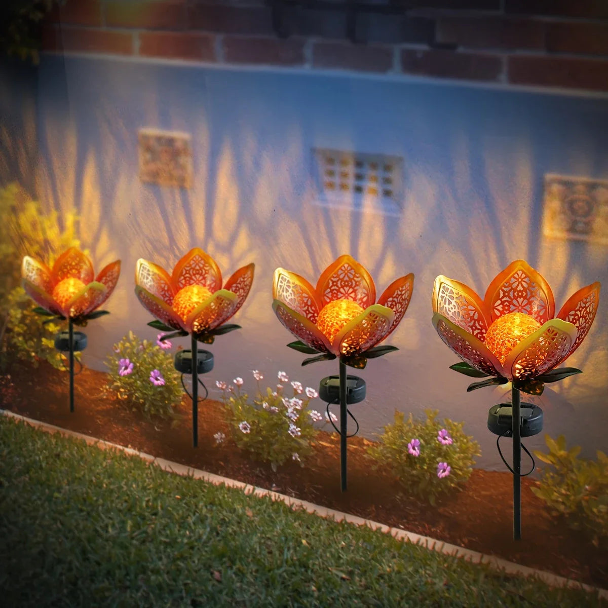 Solar LED Lotus Flower Garden Light – Decorative Outdoor Lighting for Yard and Patio