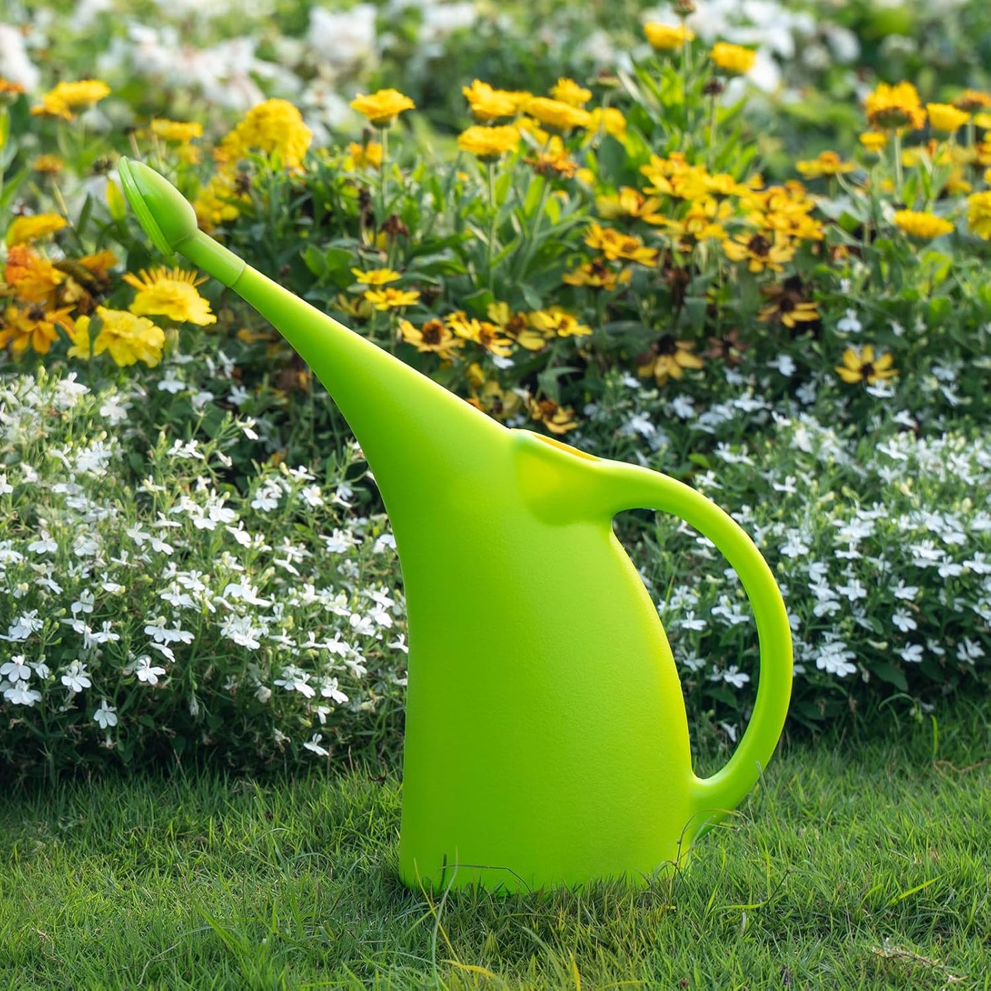 Easy-Grip Garden Watering Can – Ergonomic Spout Design for Effortless Pouring