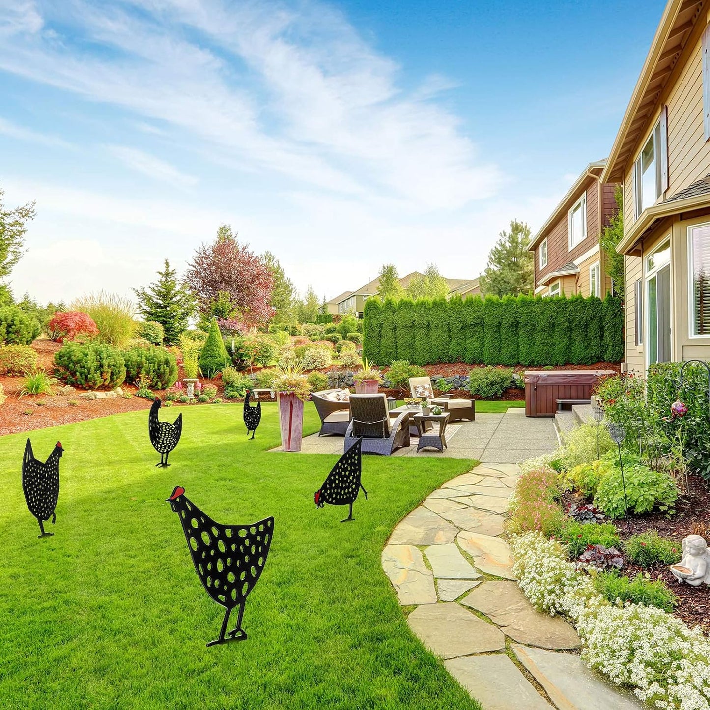 Decorative Metal Garden Chickens – Outdoor Garden Plug Statues for Lawn Decor