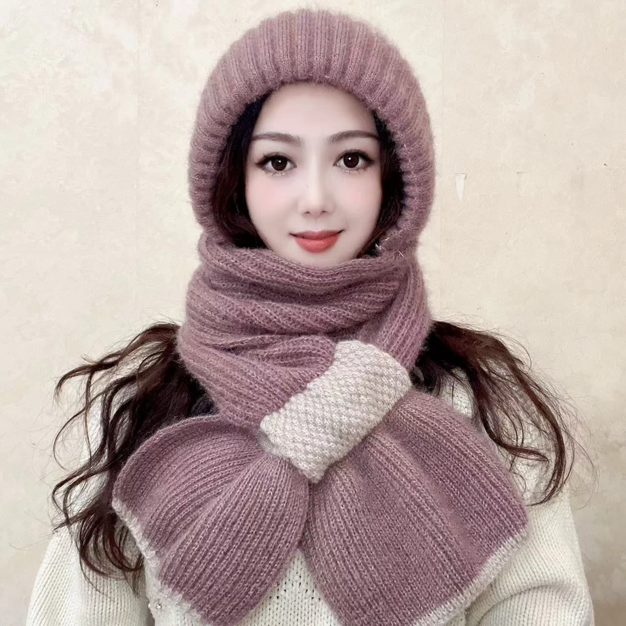 Cozy 2-in-1 Hooded Scarf