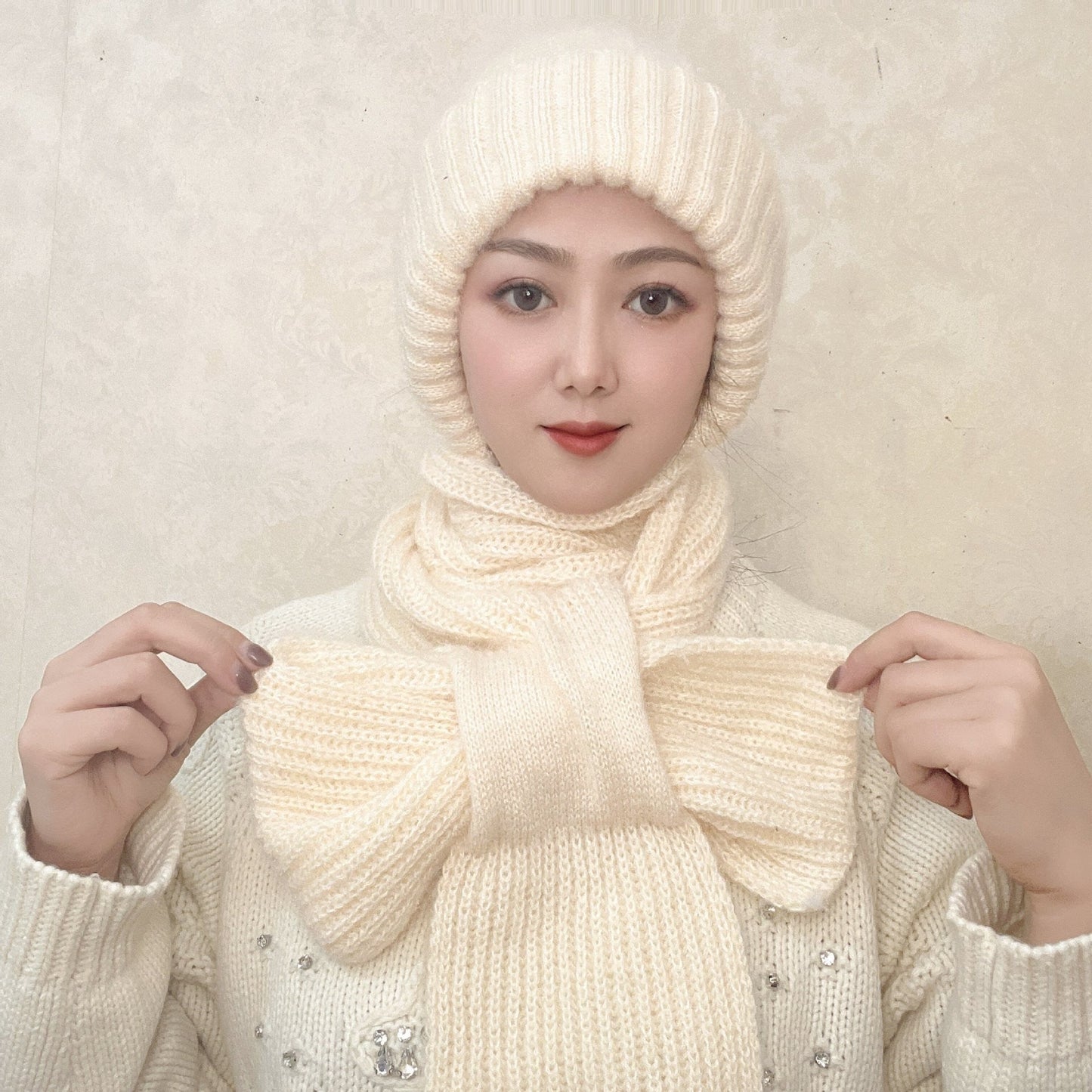 Cozy 2-in-1 Hooded Scarf