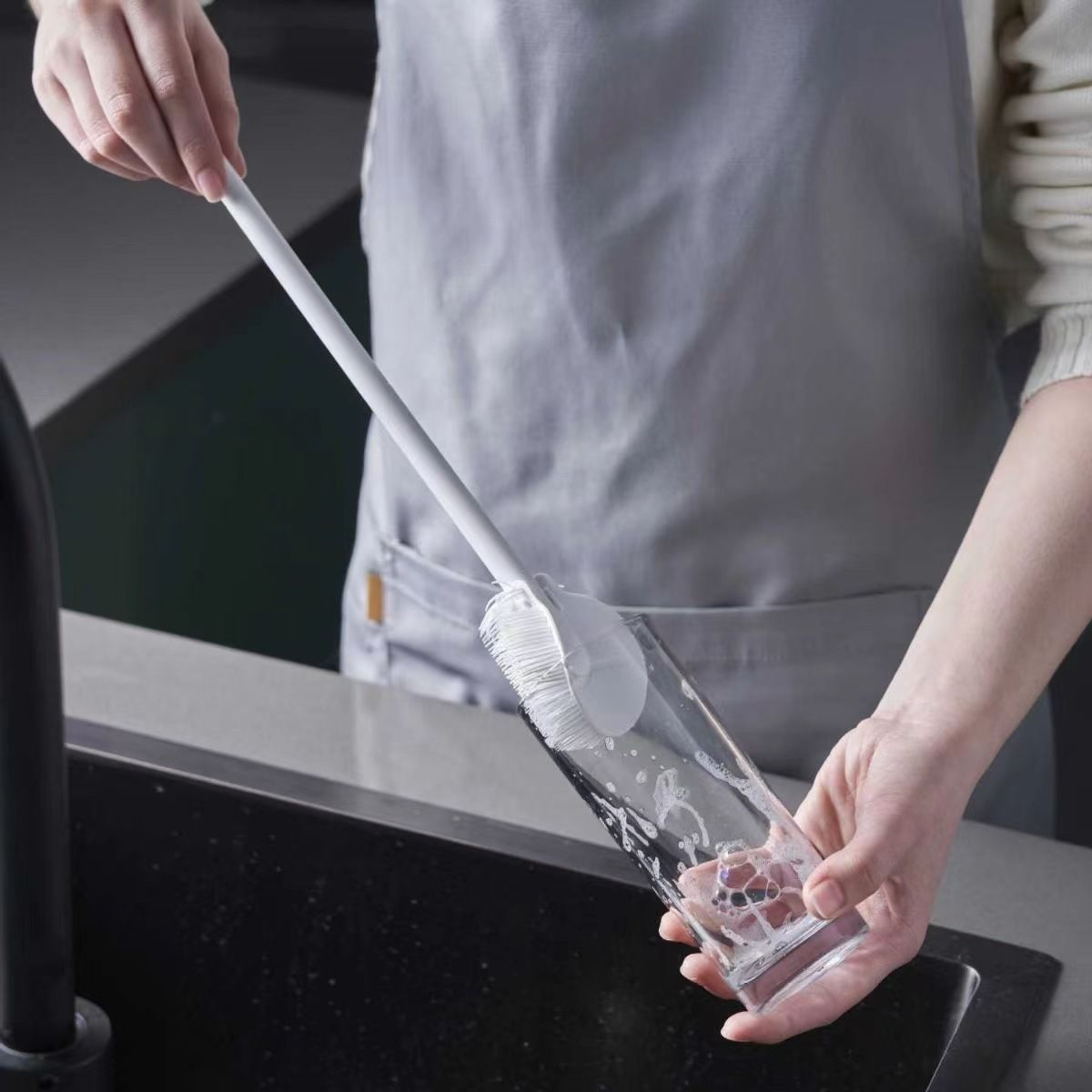 Versatile Bottle Cleaning Brush