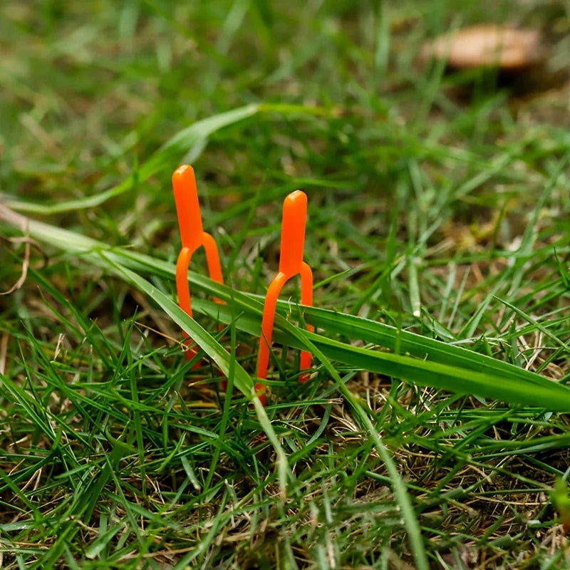 Plastic Plant Support Clips for Enhanced Stability in Gardens