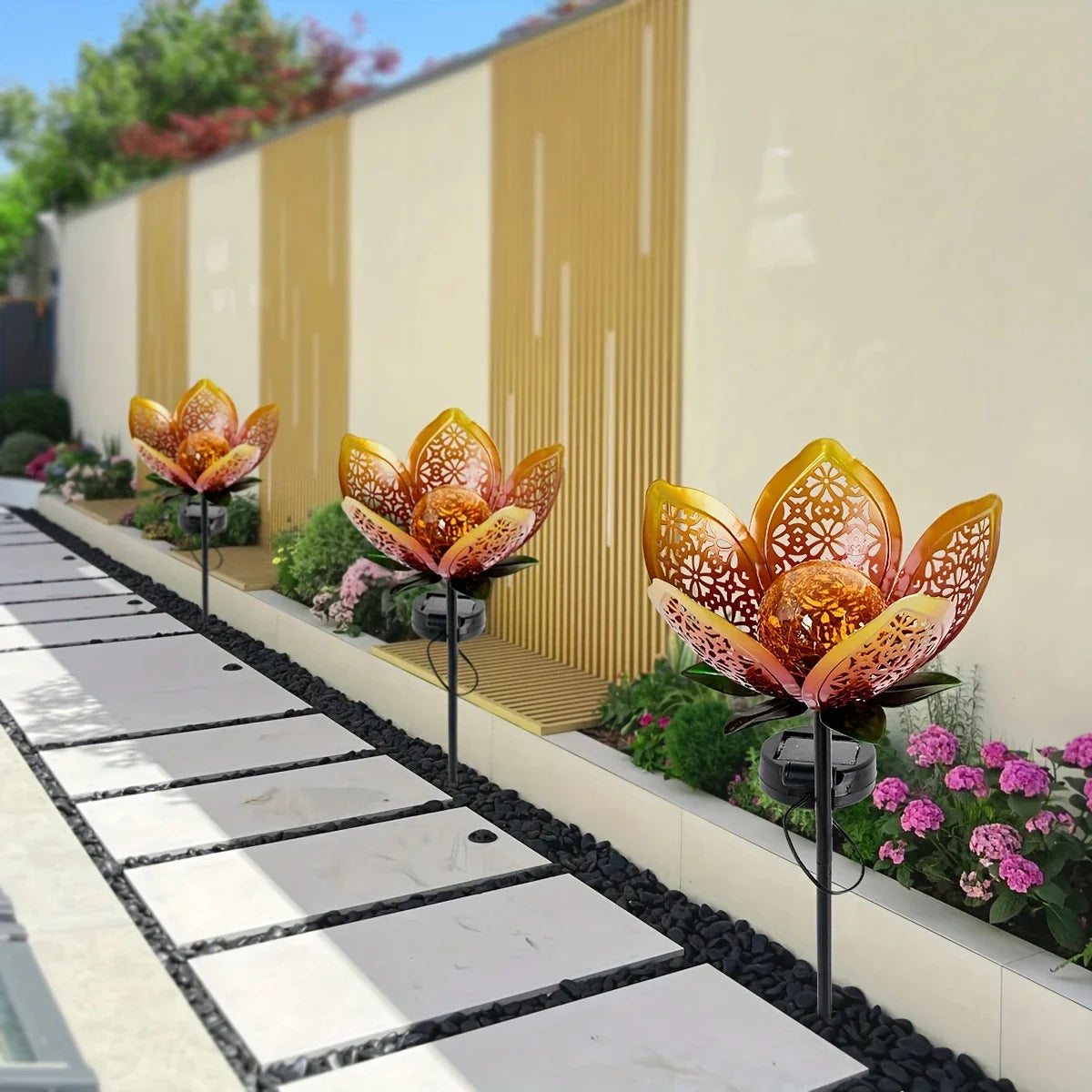 Solar LED Lotus Flower Garden Light – Decorative Outdoor Lighting for Yard and Patio