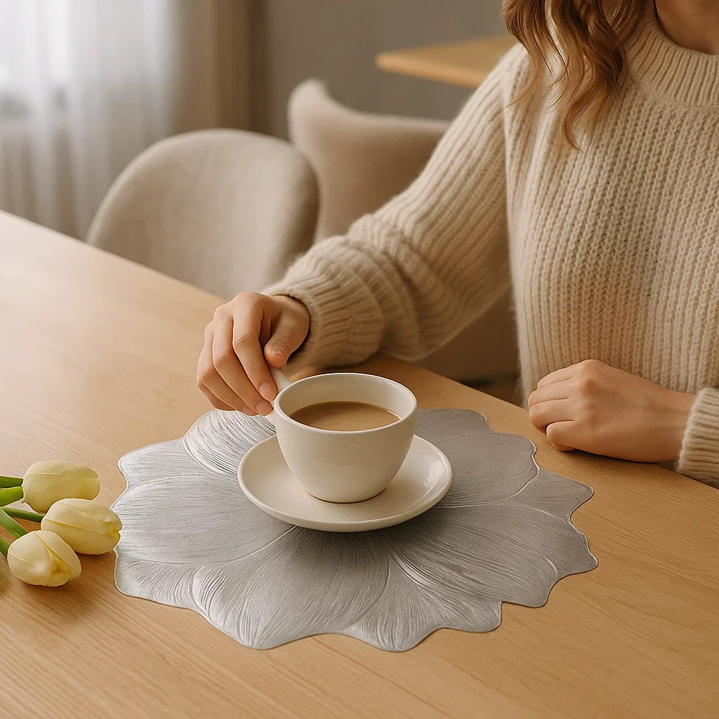 Creative Floral Table Set – Waterproof and Oil-Resistant