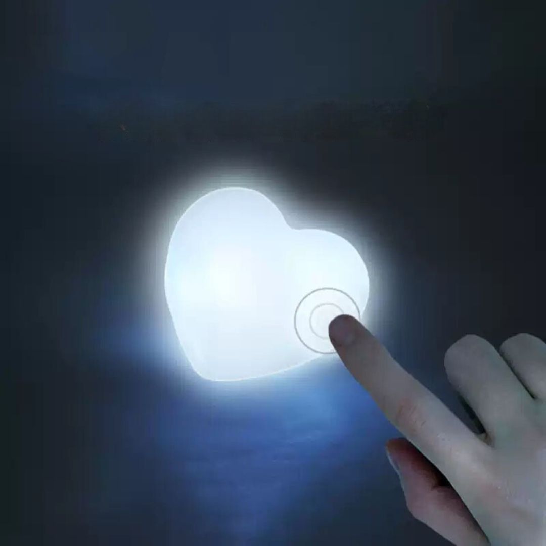 Heart-Shaped Purse Light