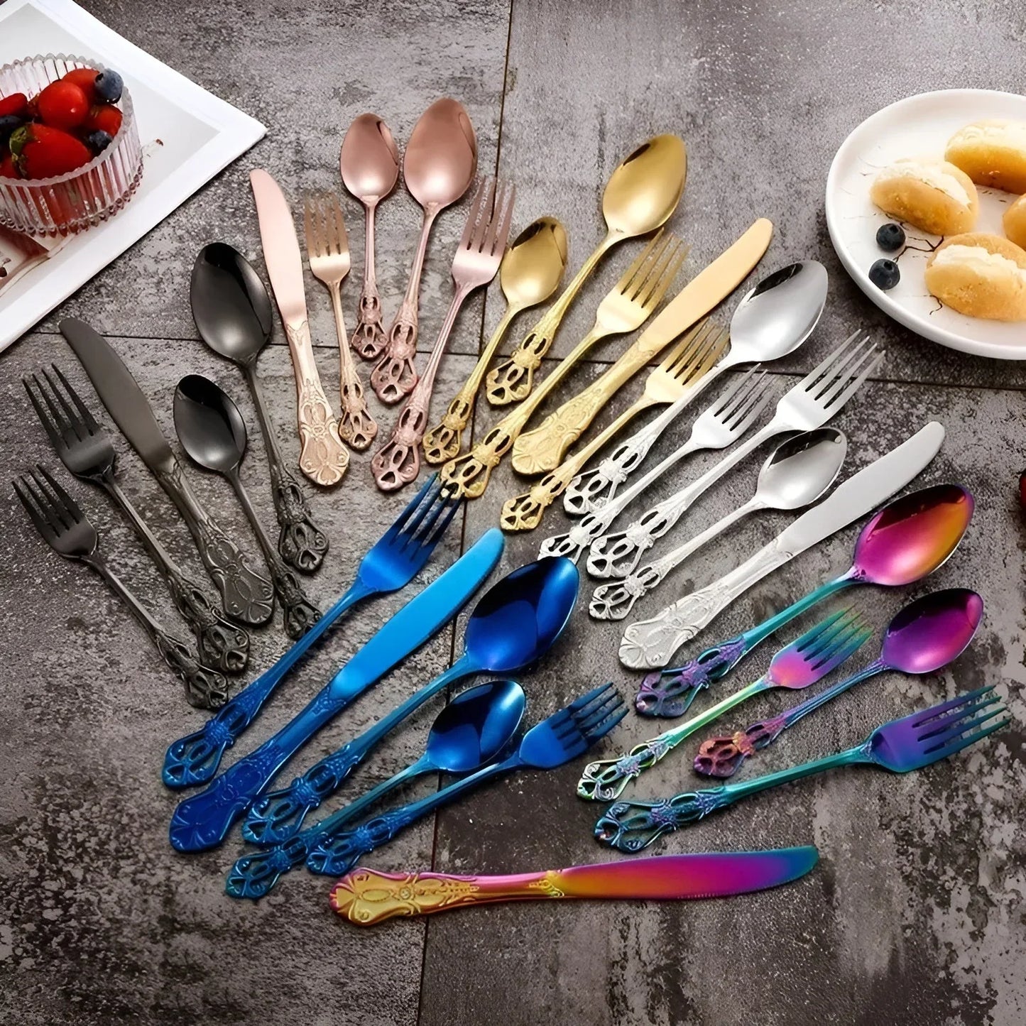 24-Piece Gold Flatware Set – Elegant Cutlery for Luxurious Dining