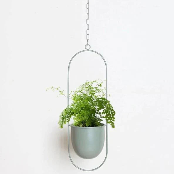 Stylish Hanging Planter For Indoor & Outdoor Spaces