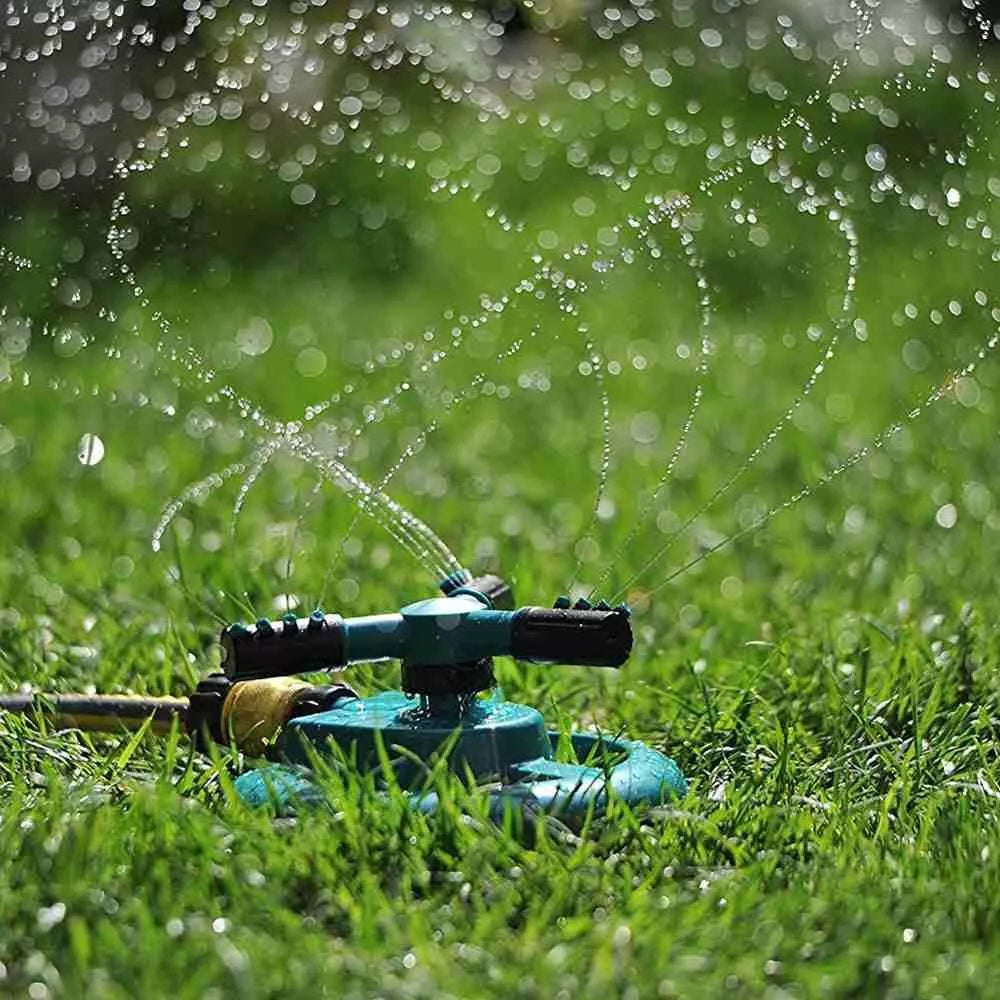 360° Rotating Garden Sprinkler – Adjustable Lawn Irrigation System for Efficient Watering